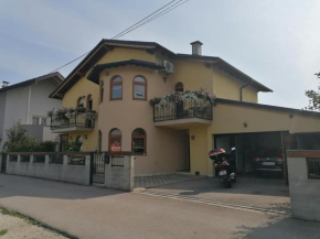 Garden Blue Sarajevo - free Parking
